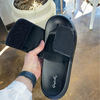 Qupid Chelsea Slide Sandals